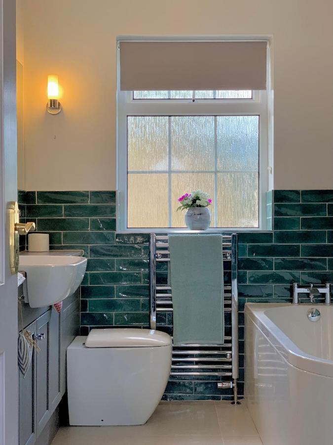 The Lake House Dungloe Esterno foto